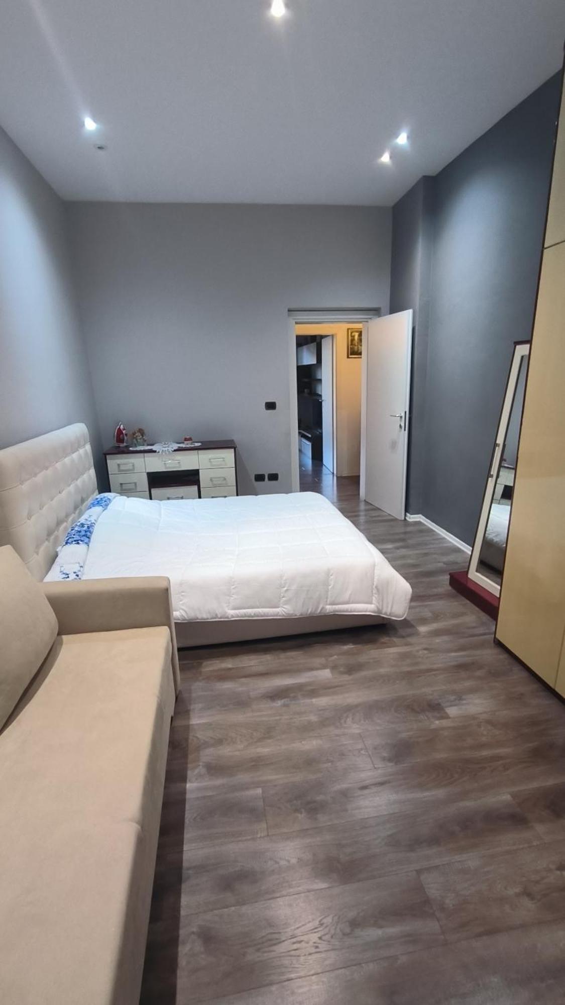 Lukas Apartament Vollga Durrës Eksteriør bilde