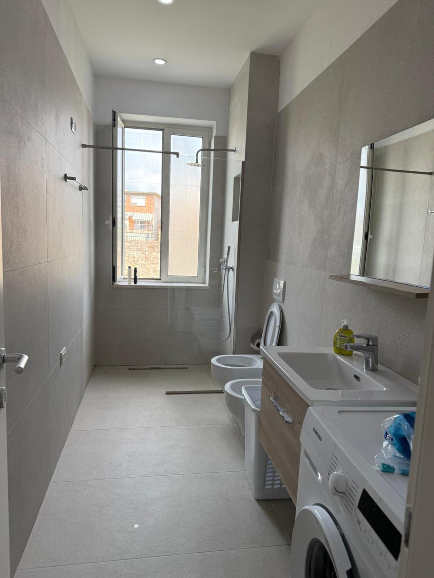 Lukas Apartament Vollga Durrës Eksteriør bilde
